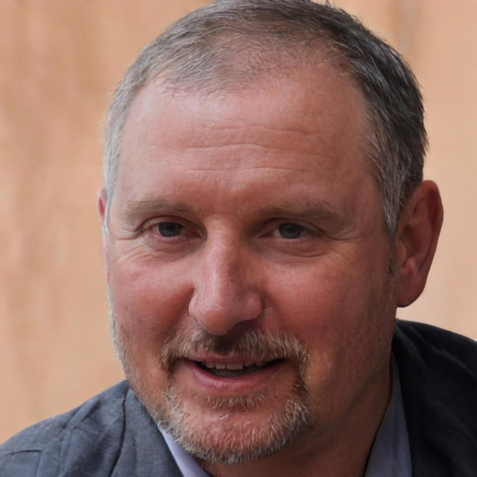 Portret wykładowcy Piotra Zielińskiego